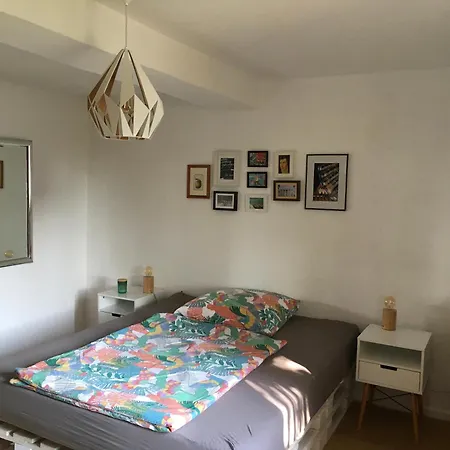 Charmante 2 Bad Und Balkon Ohne Kueche Guest house *