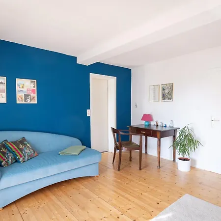 Charmante 2 Bad Und Balkon Ohne Kueche Maison d'hôtes 3*