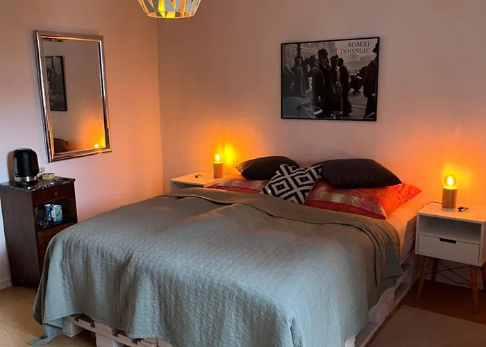 Charmante 2 Bad Und Balkon Ohne Küche